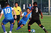 Action in front of the FC Tuxpan goal, Tortorella Pools in blue